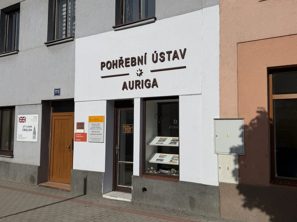 IMG 9424 | Pohřební ústav AURIGA | Pohřební služby a převozy zesnulých - Litoměřice IMG 9424 | Pohřební ústav AURIGA | Pohřební služby a převozy zesnulých - Litoměřice