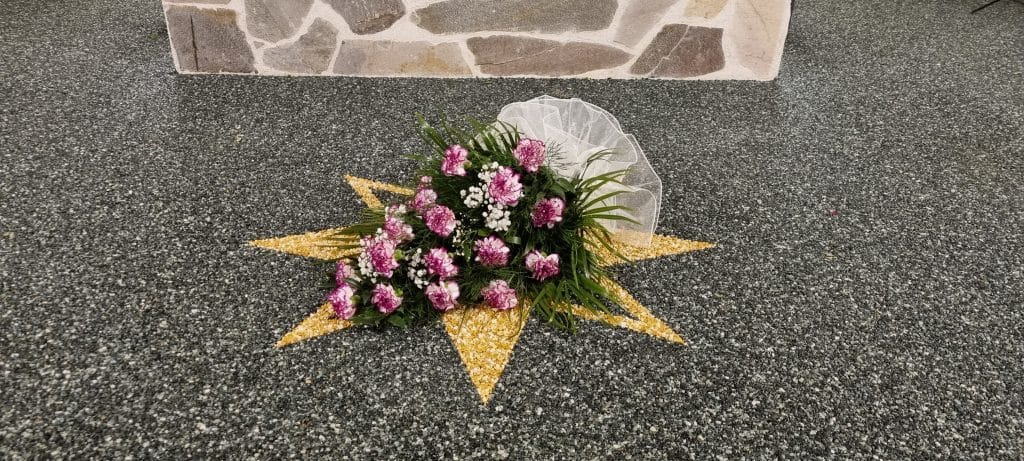 kytka karafiat 1 | Pohřební ústav AURIGA | Pohřební služby a převozy zesnulých - Litoměřice